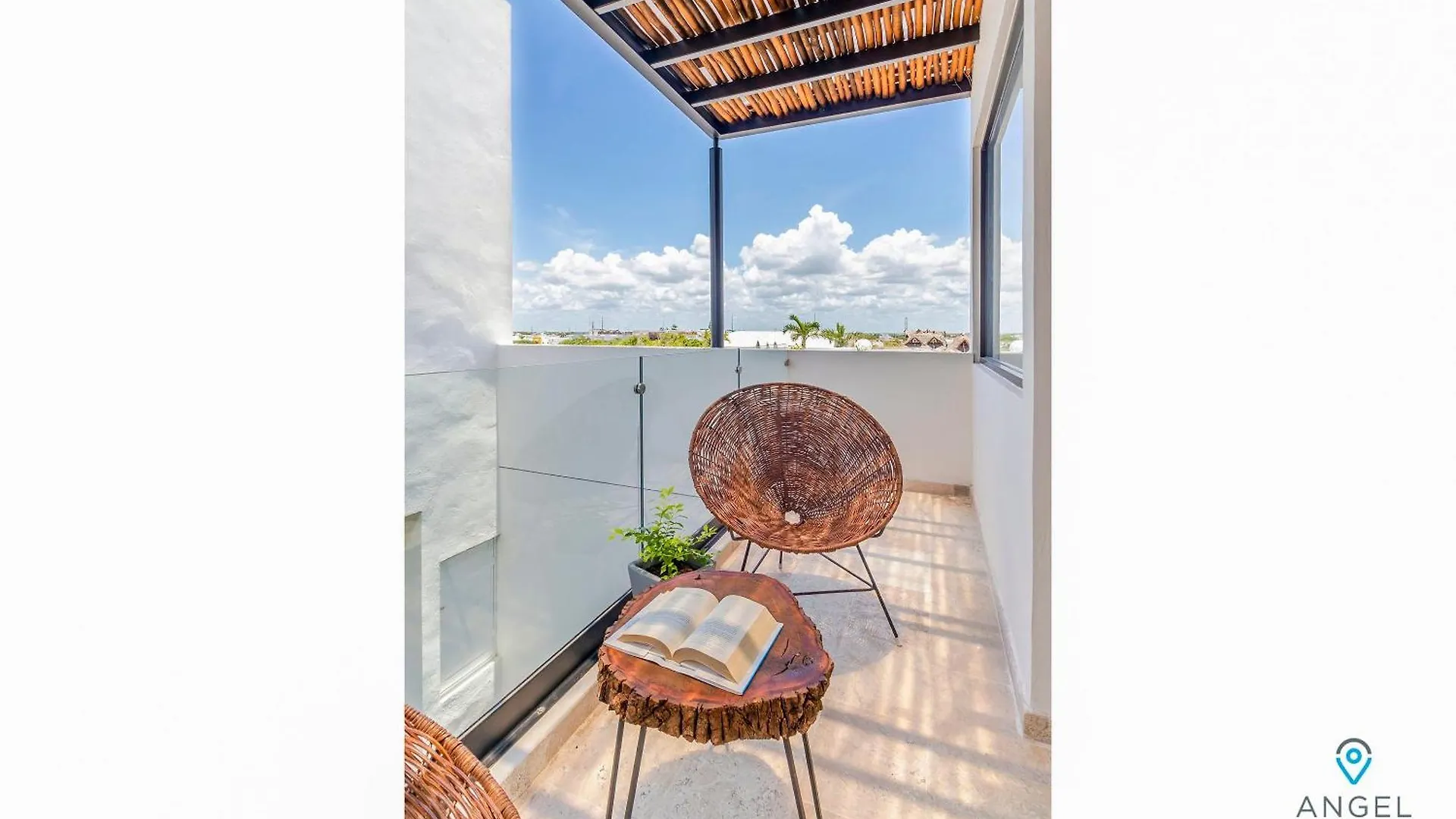 Holiday home 2 Story With Spatub, Oceanview Roof Pool & Gym Onsite Playa del Carmen Mexico